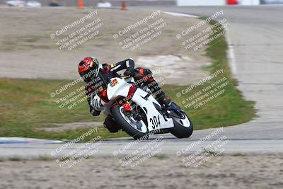 media/Mar-22-2025-TrackDaz (Sat) [[0456df0c41]]/Group B/Session 3 (Outside Grapevine)/